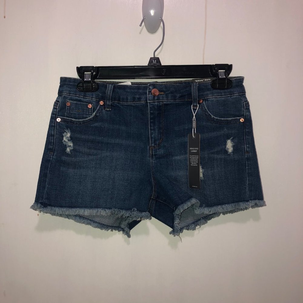 NWT Tractr Girls Size 16 Brittany Slim Fit Mid Rise Blue Jean Shorts Stretch